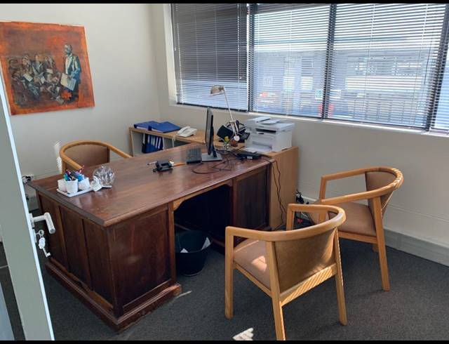 267M² OFFICE FOR SALE IN UMHLANGA RIDGE